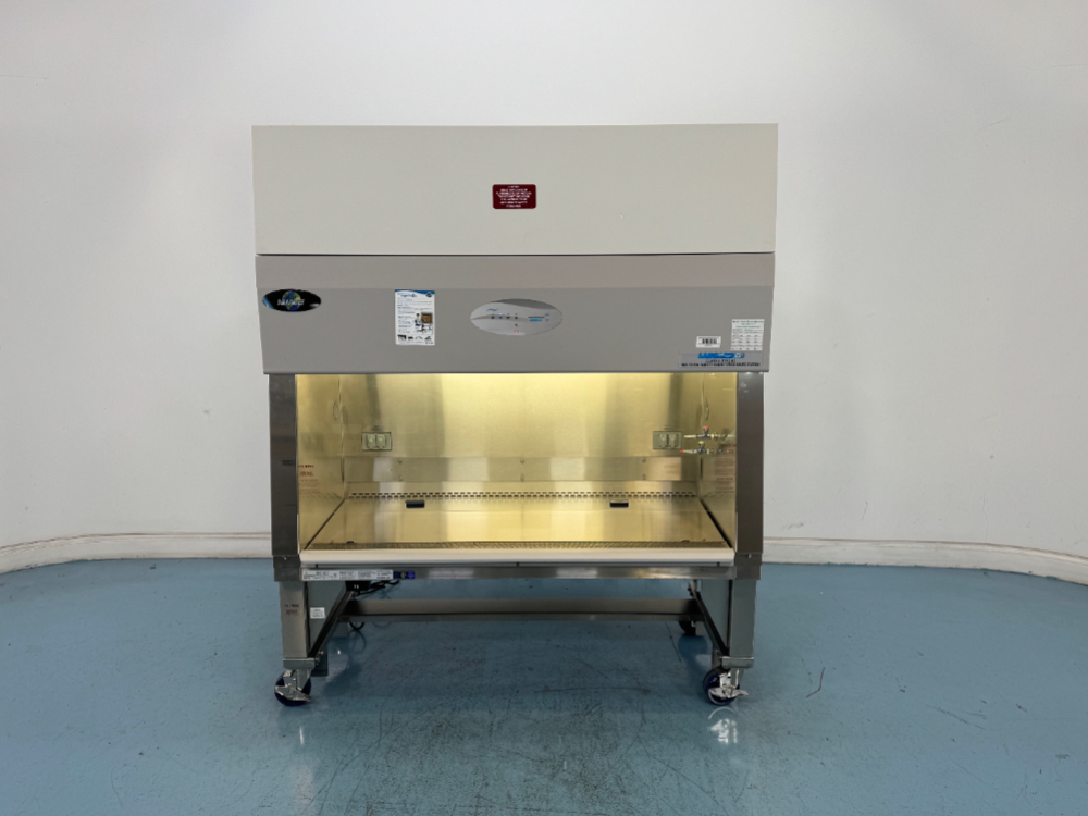 Image of Nuaire LabGard ES Class II Type A2 5' Bio Safety Cabinet